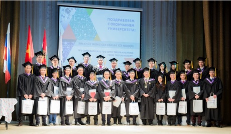 First group of Vietnamese graduates - 460 (Mephi)